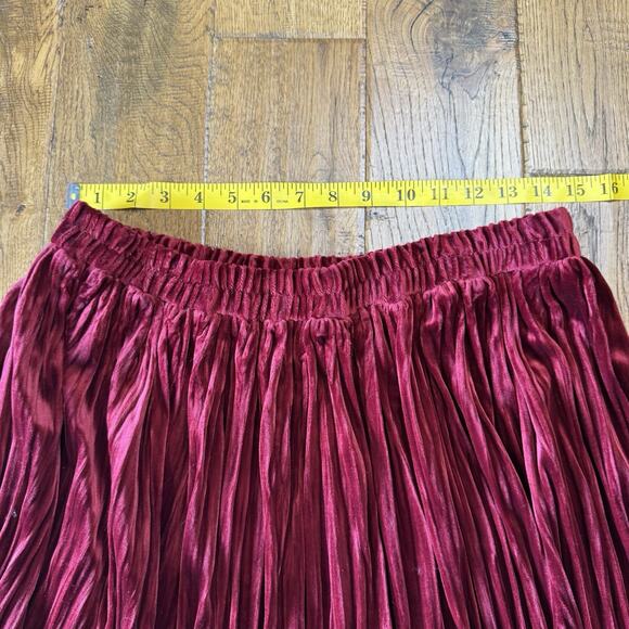 VINTAGE Victoria Morgan Womens Plus Sz 16 Burgundy Velour Blouse & Skirt Set - Picture 3 of 11